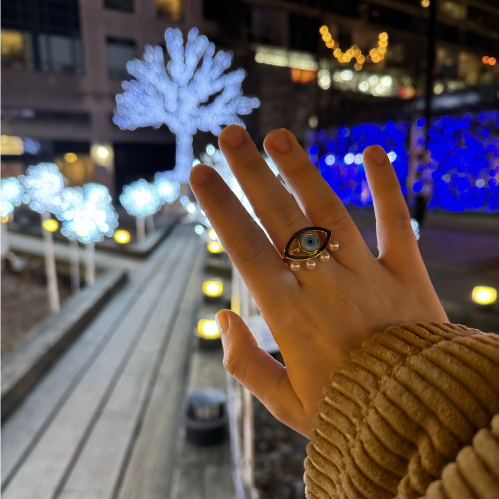 Gold ring - Picture 2 of 2